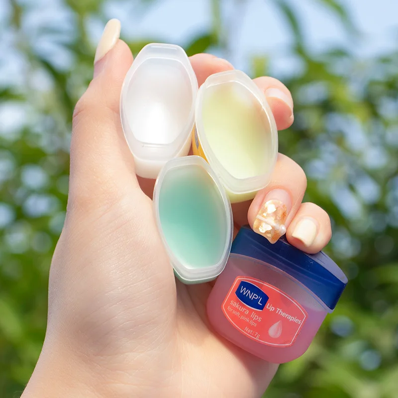 1Pc Natural Plant Lip Balm Moi - огляд і ціна Skincare Basic